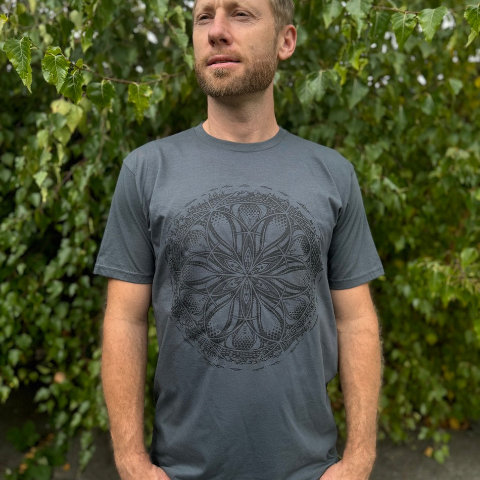 Gaia T-shirt - Organic Cotton Light Weight Jersey Geometric Nature Graphic Crew Neck Shirt