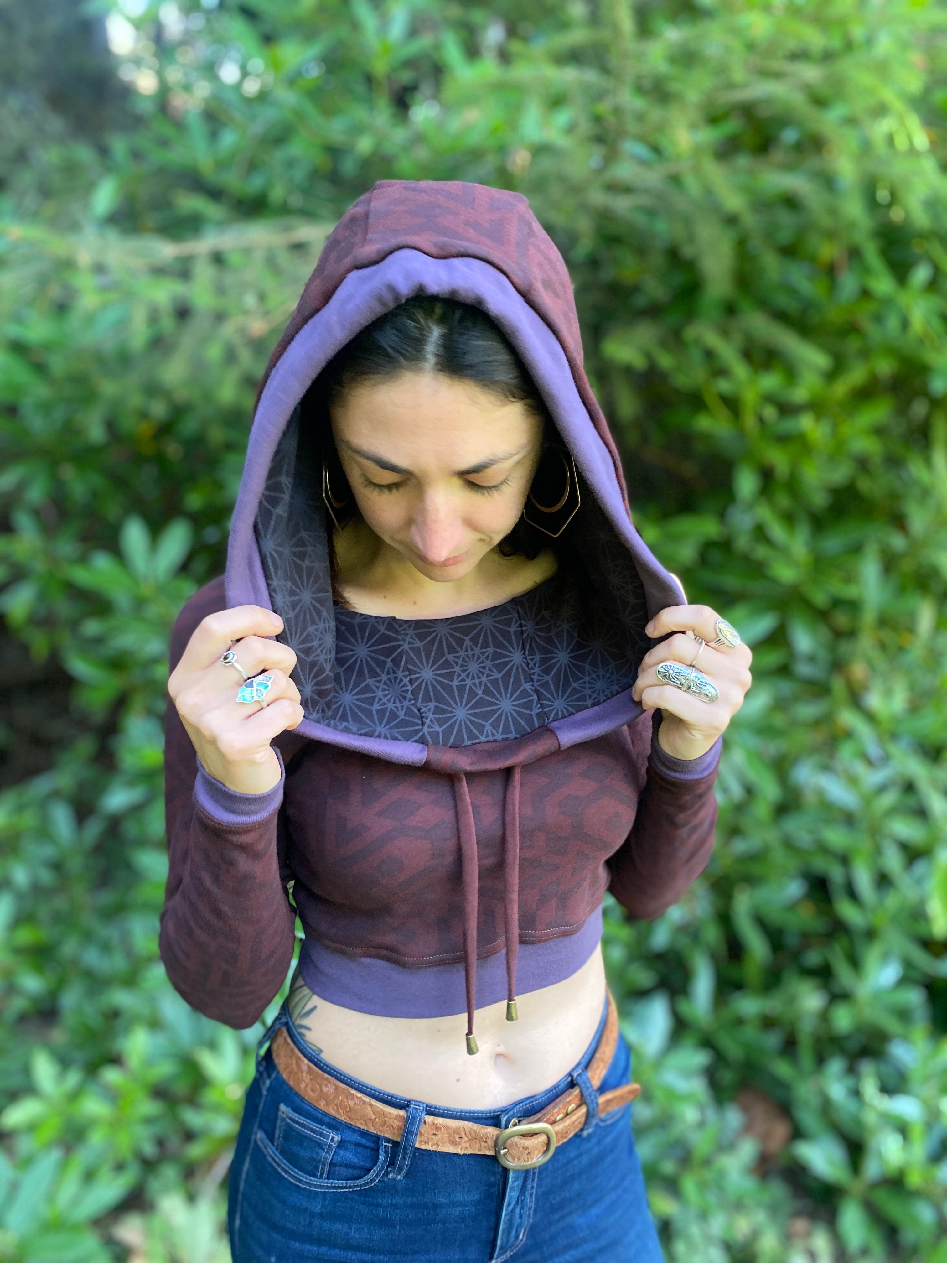 Organic Cotton Black Sacred Geometry Hooded Crop Top 